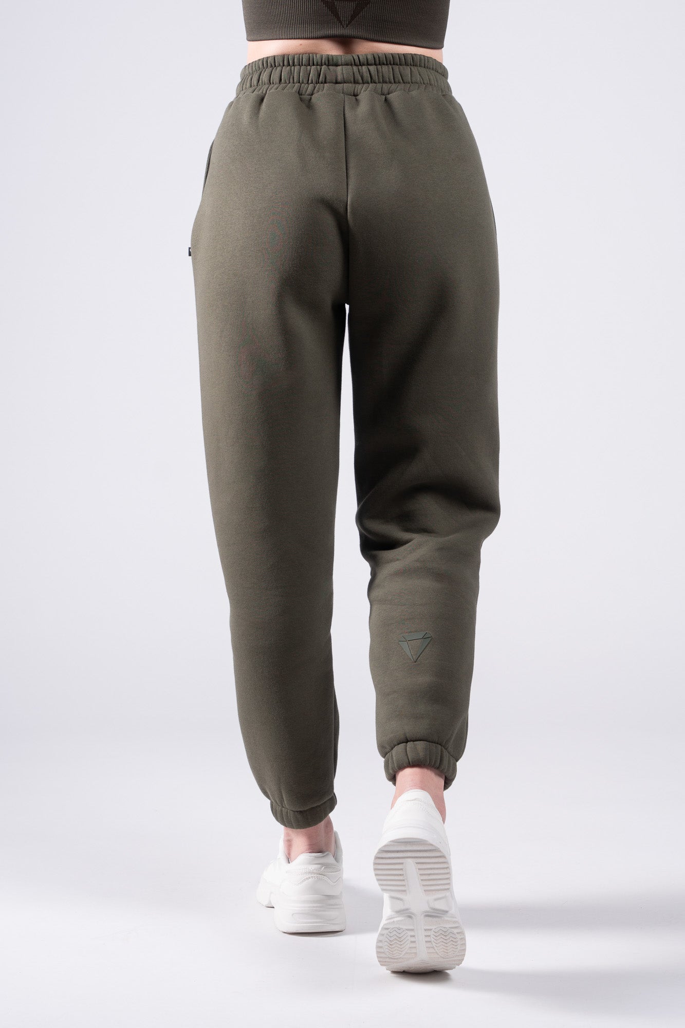 ELEVATE TRACKSUIT BUNDEL - OLIVE (2-DELIG)