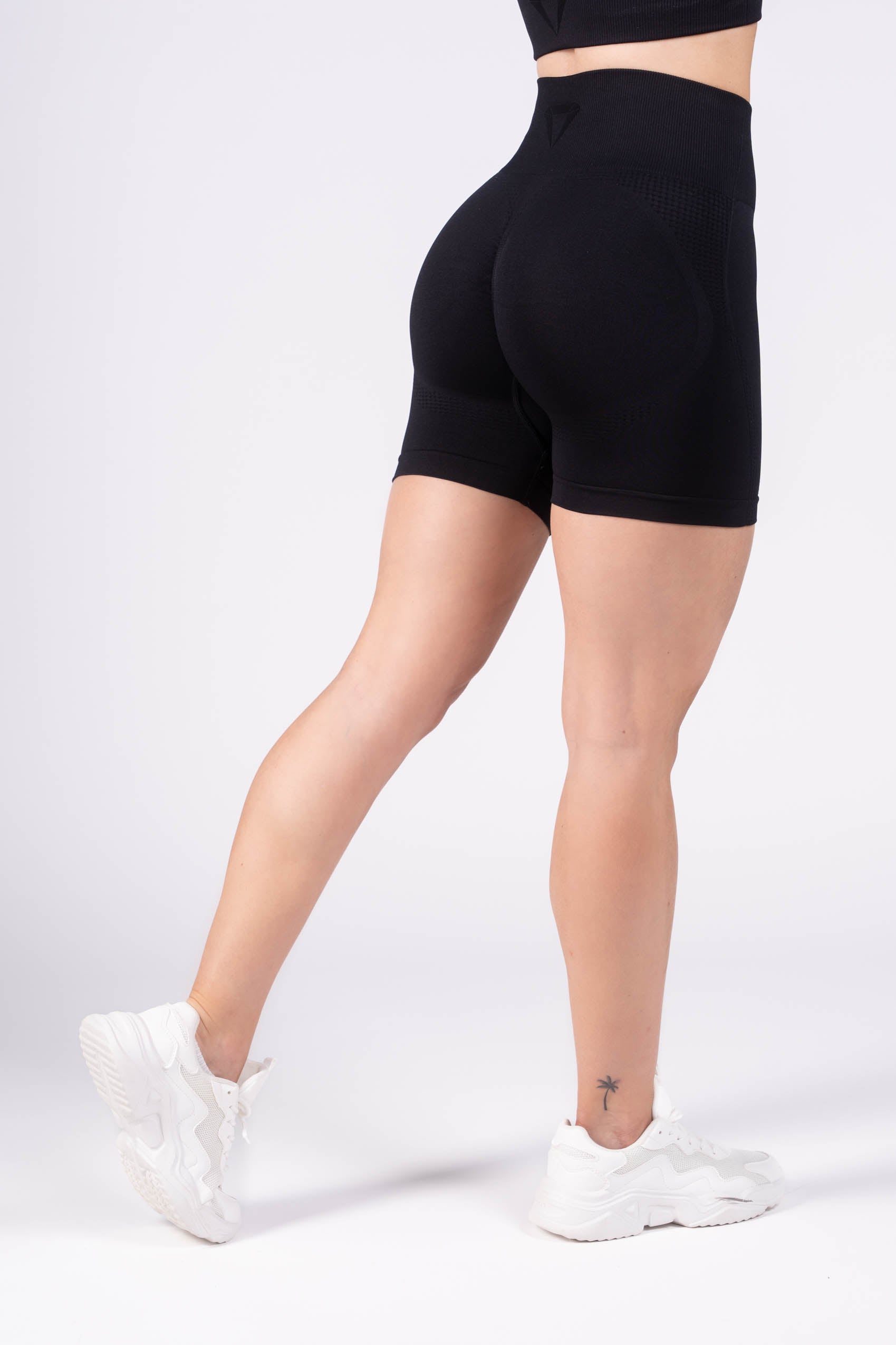 ELEVATE SEAMLESS KORTE BROEK