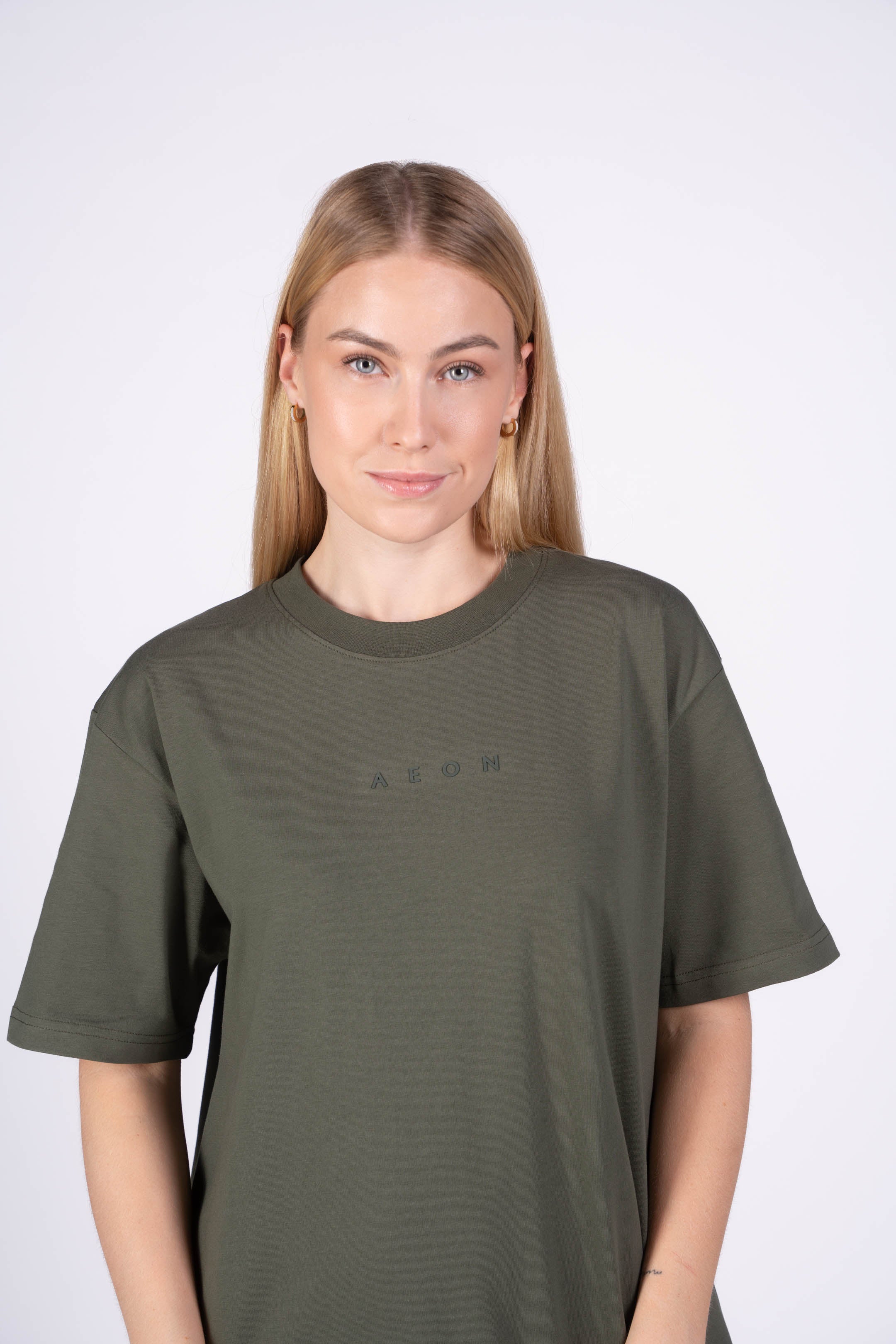 ELEVATE T-SHIRTJURK