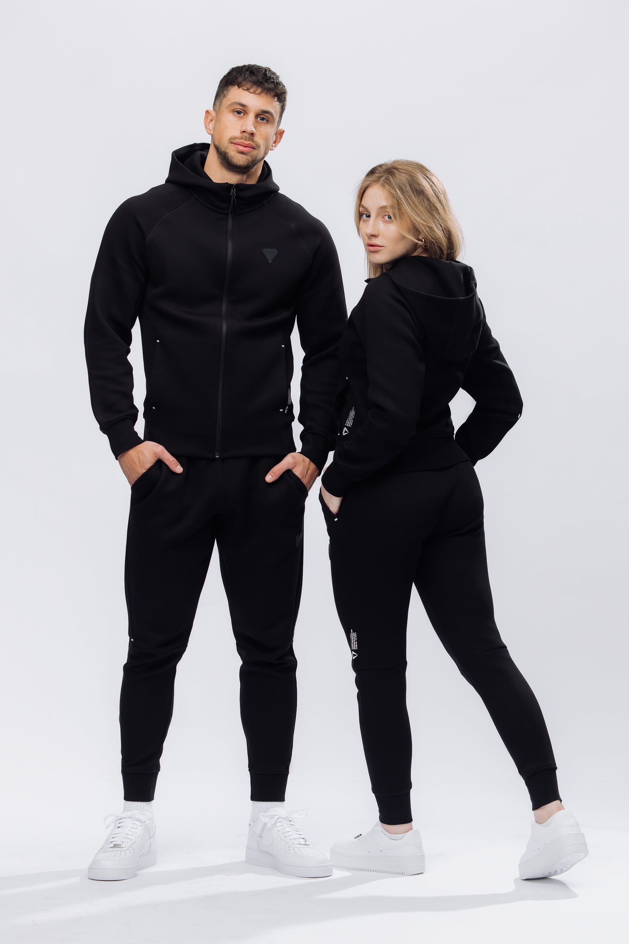 TECHFIT MENS TRACKSUIT BUNDLE - BLACK (2-PIECE)