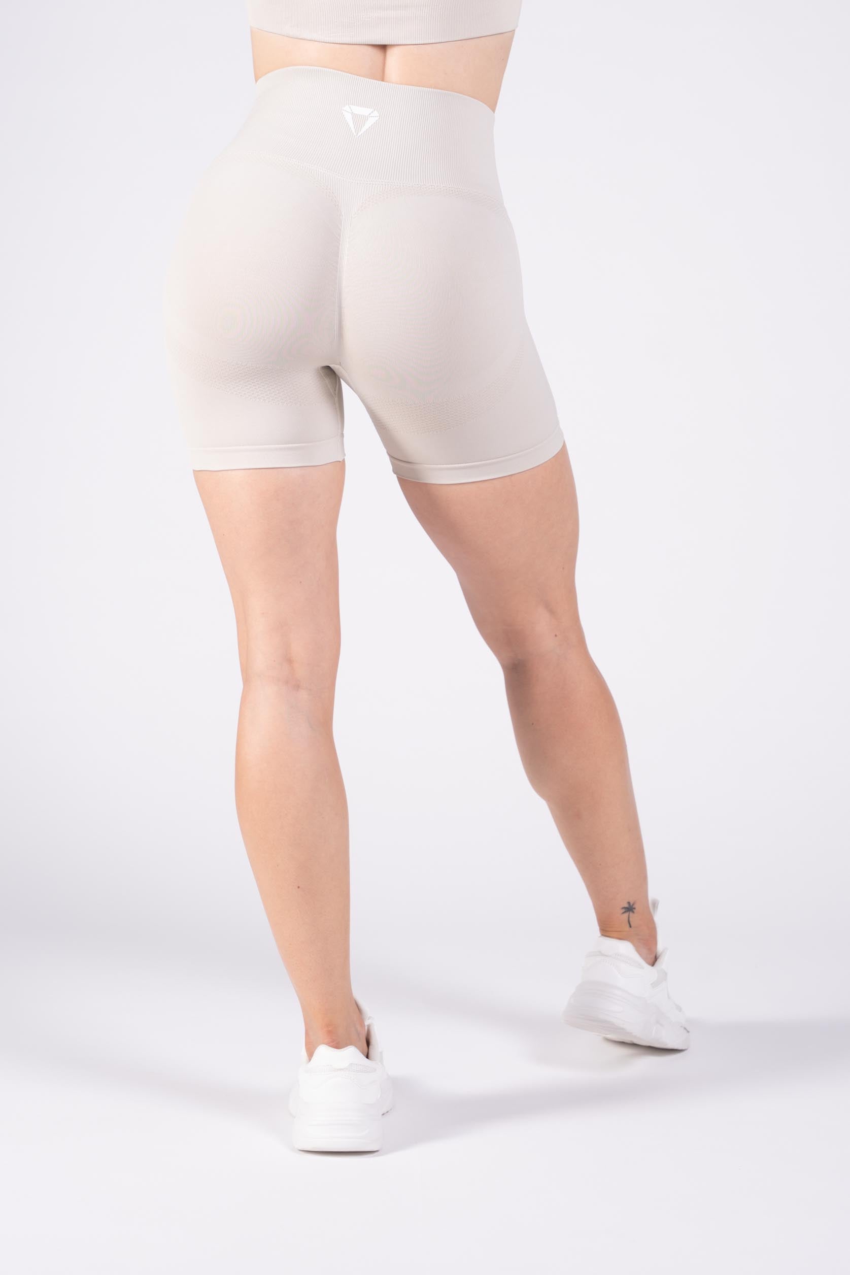 MOTION SEAMLESS KORTE BROEK