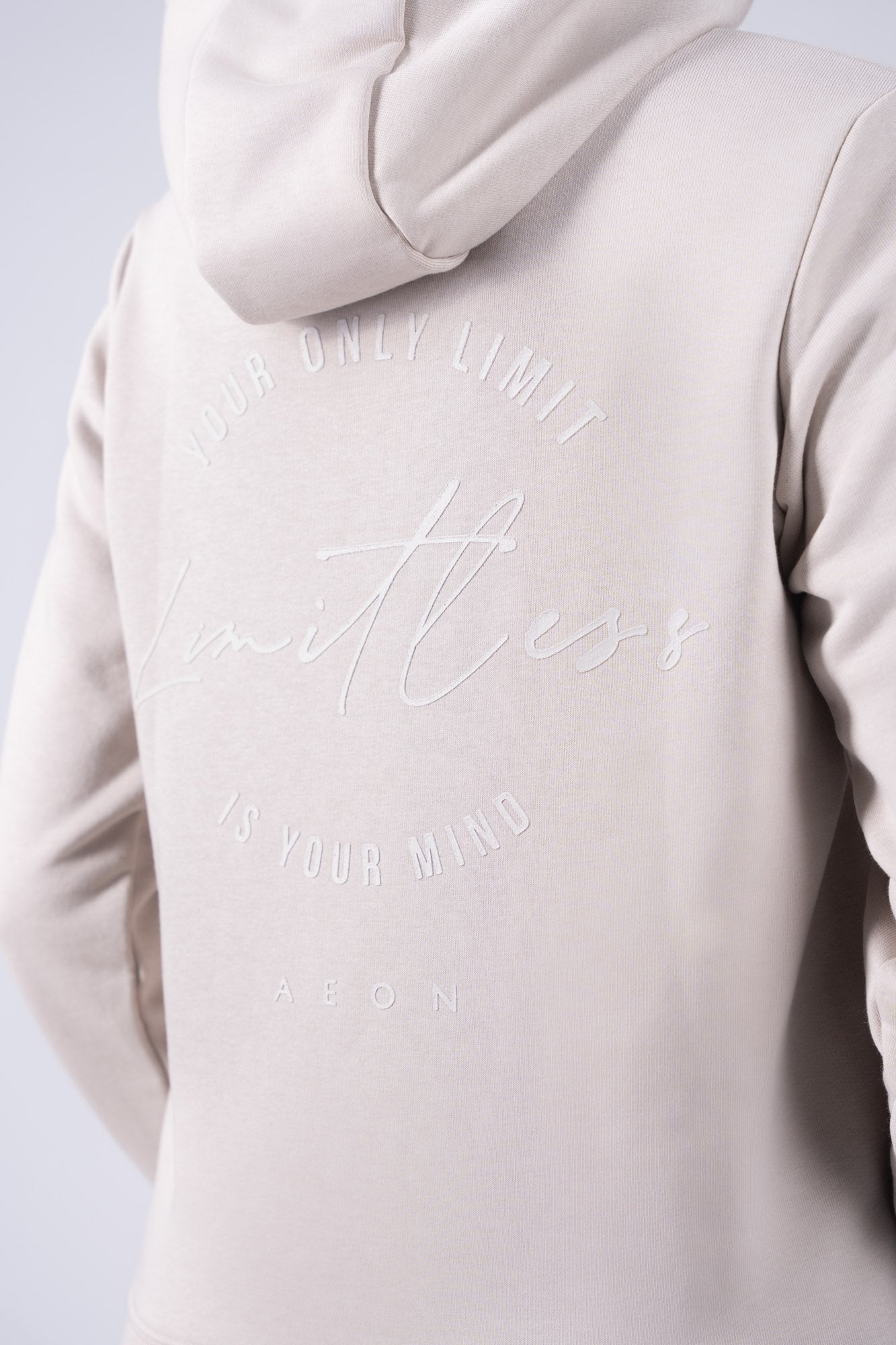 LIMITLESS ZIP HOODIE