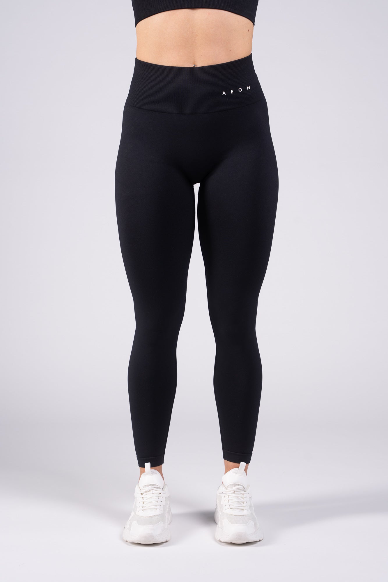 MOTION BASE SEAMLESS LEGGINGS