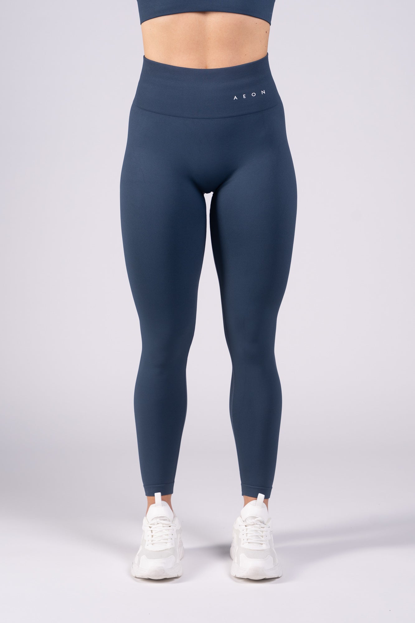 MOTION BASE SEAMLESS LEGGINGS